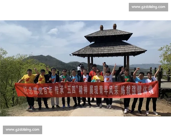 游泳新星崛起掀起竞技浪潮展现青年力量风采 游泳新星崛起掀起竞技浪潮展现青年力量风采